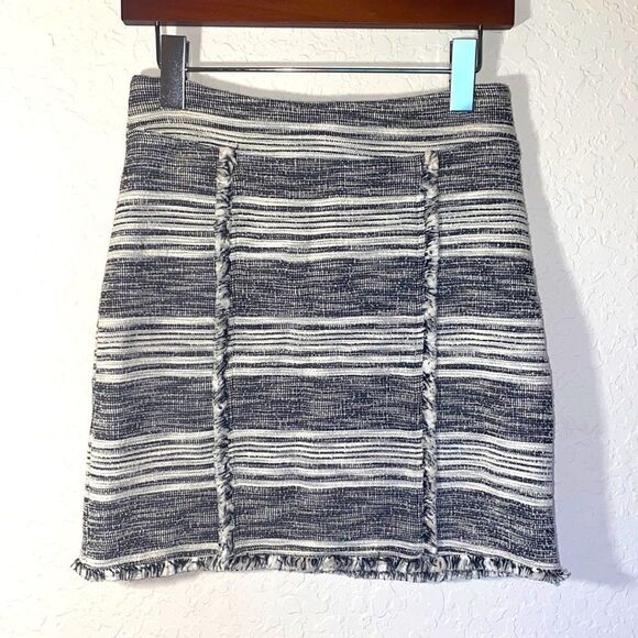 1 State Women’s Fringe Tweed Mini Skirt Size 0 - Picture 5 of 12
